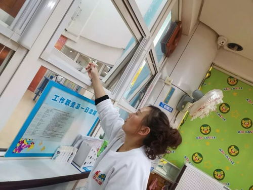 細致服務(wù) 用心保育 吉的堡錦都園保育員消毒工作紀實
